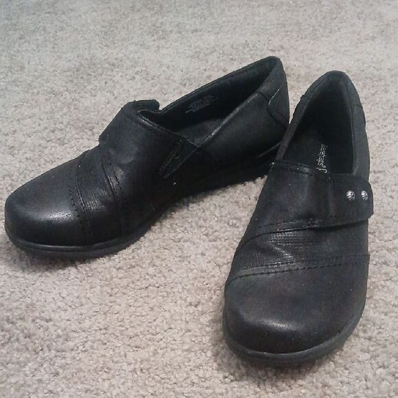 Baretraps Darma black slip on comfort  loafers Sz 10 - Picture 1 of 8